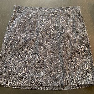 Tommy Hilfiger size 6 navy blue mini skirt